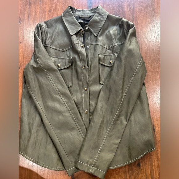 Zara Women Green Vegan Leather Western Jacket Size Small pearl button snaps - Picture 2 of 12